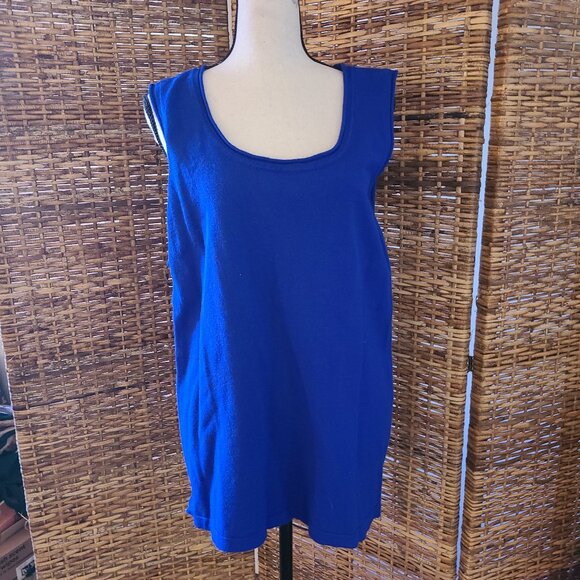 NWT Laura Ashley Woman Sleeveless Top Royal Blue Size 2X Stretch Rayon Spandex - Picture 1 of 4